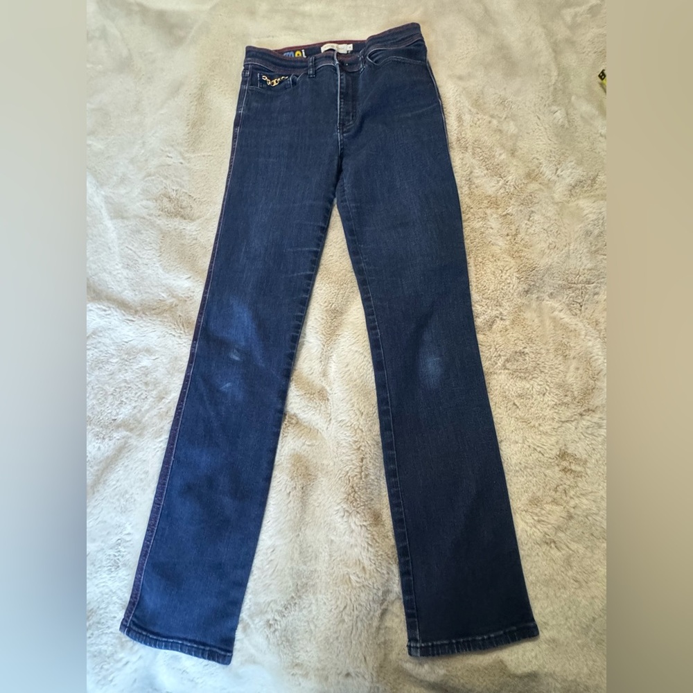 Tory Burch Laila mid rise jeans. Size 26